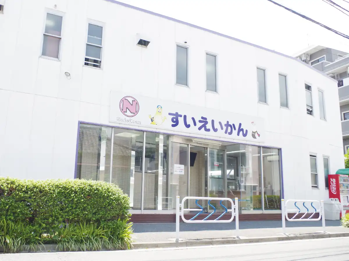 更衣室内