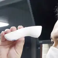 非接触型体温計